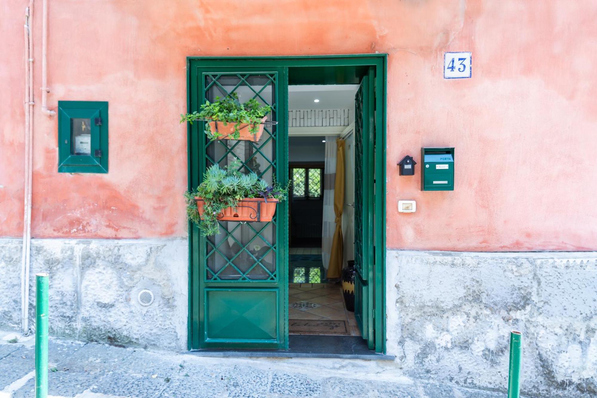 Flavia'S Home Napoli Exterior foto